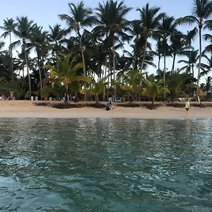 Cozy Oceanfront With Direct Access Сasa de vacaciones